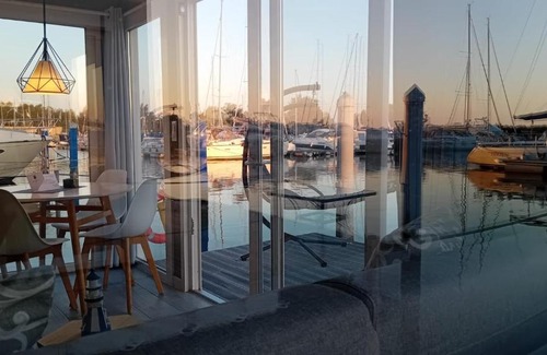 Lido degli Estensi Boat Rental | Marina degli Estensi Floating Resort