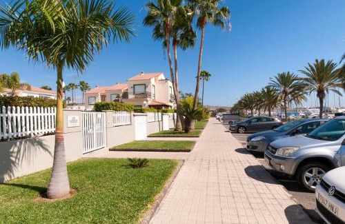 Pasito Blanco House | Marina Port 15 by VillaGranCanaria