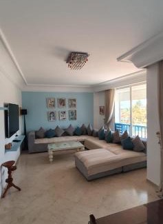 Yasmine Apartment | Marina Retreat