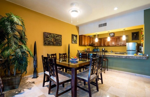 Puerto Aventuras Condo | Marina View waterfront Condo with resort style pool