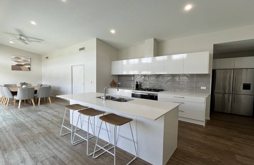 Pelican Waters House | Marina View - Your dream holiday retreat in Pelican Waters