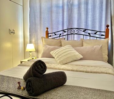 Worcester House | Mario & Luiza's Place - Cozy Stay with Pool & Braai