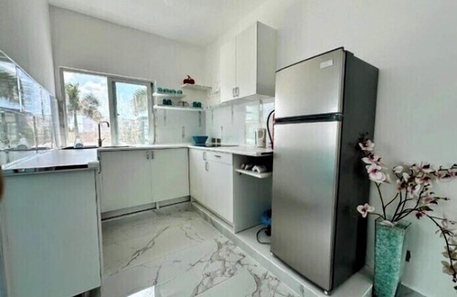 Veron Apartment | Mariposa Apartments