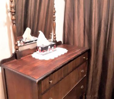 James Bay Bed & Breakfast | Marketa's Bed and Breakfast