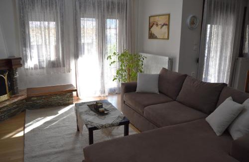 Sarakinoi House | Marlen's House