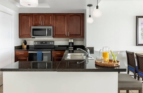 Estate Bakkero Resort | Marriott Frenchman's Cove Resort - 2 Bedroom Villa - Sleeps 8