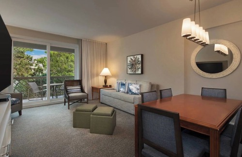 Oceanside Resort | Marriott Monarch at Sea Pines- 2 Bedroom Unit Sleeps 6!