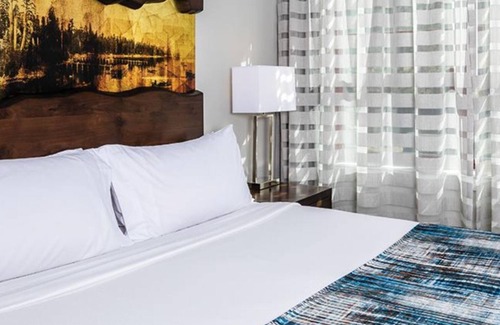 Stateline Resort | Marriott's Timber Lodge 1 Bedroom atnSouth Lake Tahoe, California