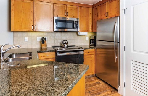 South Lake Tahoe Condo | Marriott Timber Lodge | Two-Bedroom Villa