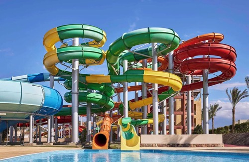 El Quseir House | Marsa Alam Stay with Outdoor Pools, Spa and Water Sports