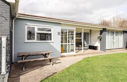 Oulton Broad House | Marsh Bungalow