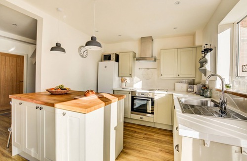 Salthouse House | Marsh View - Four Bedroom House, Sleeps 6