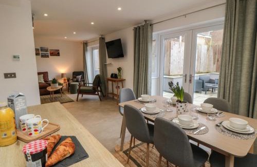Aislaby House | Martindale Cottage