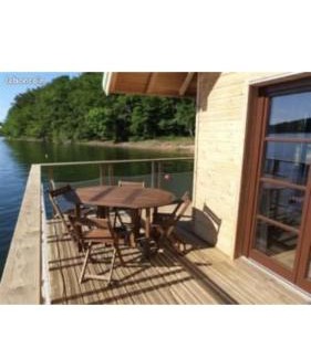 Saint-Gerons Ski Chalet | Martinique