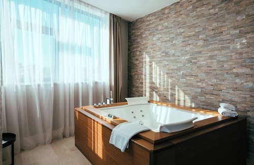 Bacvice Hotel | Marvie Hotel & Health