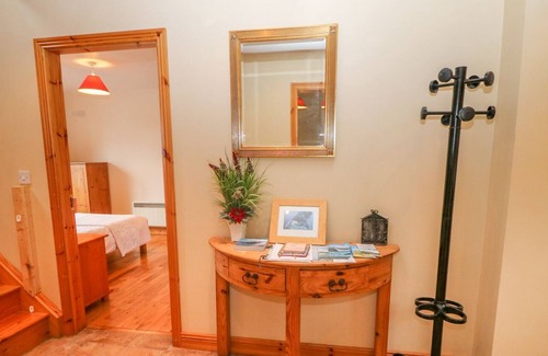Caherkeen Cottage | MARY AGNES COTTAGE, pet friendly in Allihies, County Cork