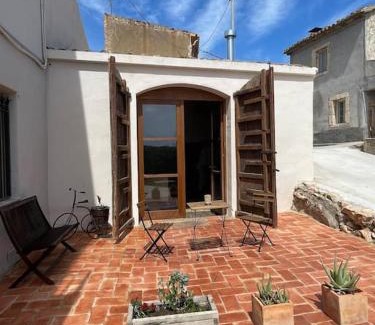 Saifores House | Masía entre viñedos y mar