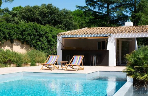 Millenaire Villa | Mas des Grenadiers · Charmant mas avec piscine à Montpellier