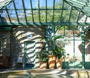 Saint-Antonin Noble Val House | Mas des Sylves - Piscine intérieure chauffée - Parc de 100 hectares