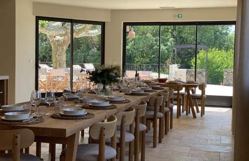 La Garde-Adhemar Villa | Mas provençal d'exception