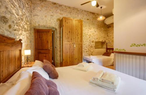 Torroella de Montgri House | Mas Ramades