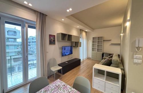 Tiche House | Mascarata