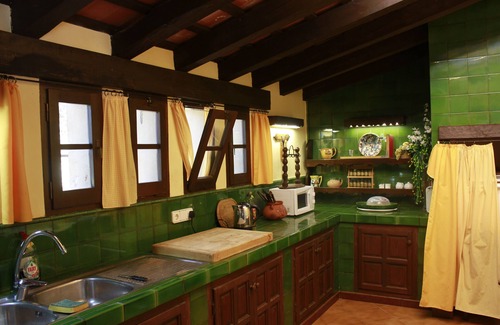 Darnius House | Masia Mimosa