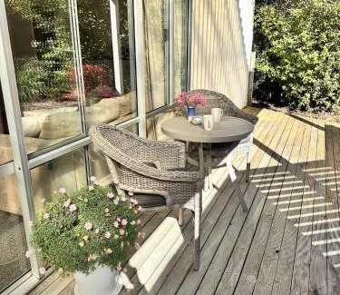 Onekaka Apartment | Matai Grove - Tranquil Bush Studio Retreat