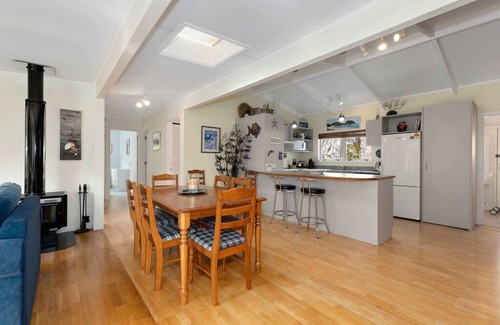 Matapouri House | Matapouri Beach Family Haven - Matapouri Home