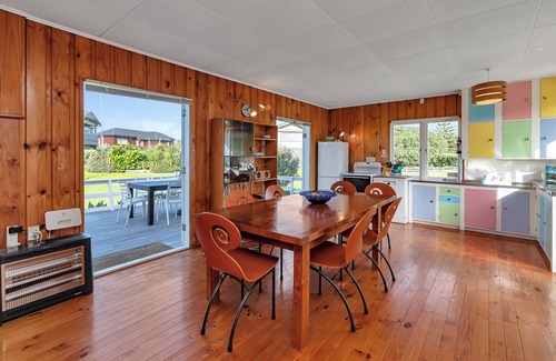 Matapouri House | Matapouri Magic - Matapouri Holiday Home