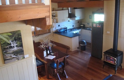 Leura Cottage | Matildas of Leura charming self-contained cottage