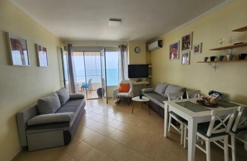 Shkembi i Kavajes Apartment | Matin Apartment Sea View