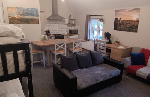 Muine Bheag Apartment | Mattys Pub & Apartments