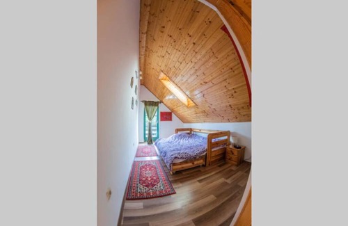 Ostoros Apartment | Matyó Rózsa Vendèghàz