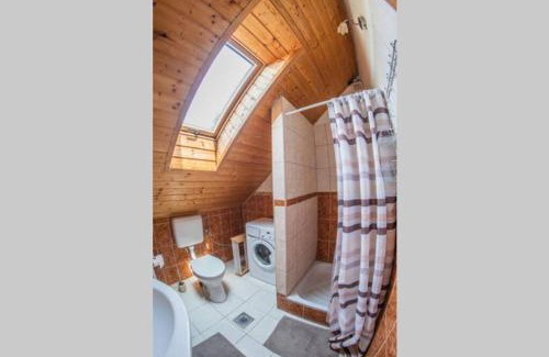 Ostoros Apartment | Matyó Rózsa Vendèghàz