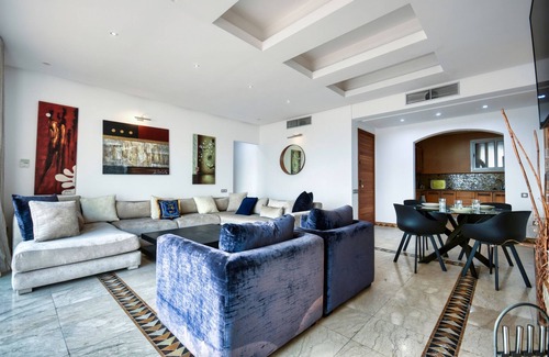 Secteur Touristique Apartment | Mauritania Luxe with ocean view for 4 or 5 Px