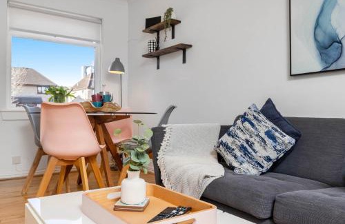 Glasgow House | Mavisbank Gardens