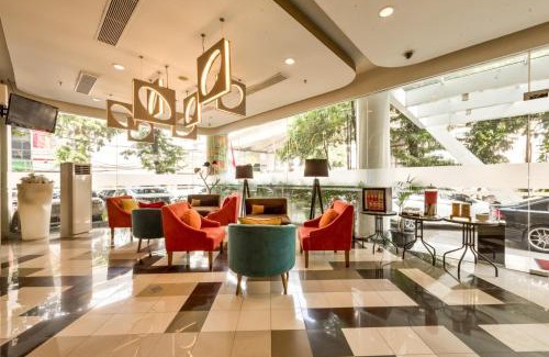 Melawai Hotel | Maxone Premier Melawai