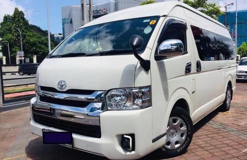 Arugam Bay Boat Rental | May car