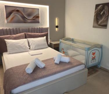 Kalyves Polygyrou Apartment | Maya Bay Luxury Apartment