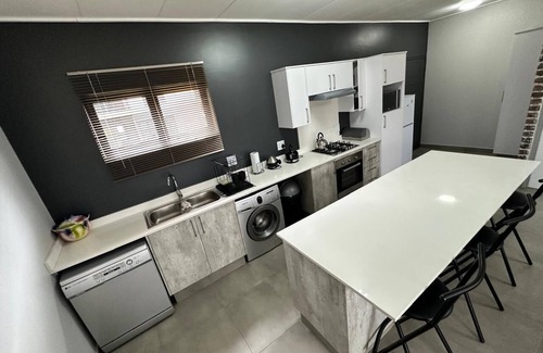 Nelspruit Apartment | Mayamuye Lifestyles: A Modern Family Haven in Mbombela