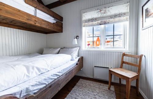 Reine House | Maybua by May's