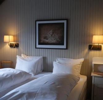 Reine House | Maybua by May's