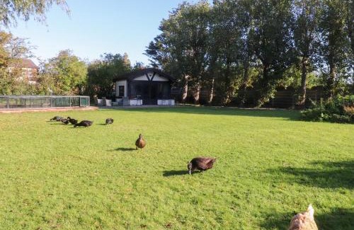 Blackpool House | Mayfield Cottage