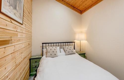 Sleaford House | Mayfield Lodge - Uk39917