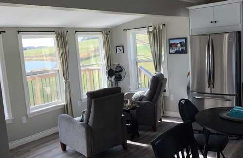Clinton Cottage | Mayneview Cottage. Enjoy This Waterfront Cottage In Clinton Pei. PEI #2202544
