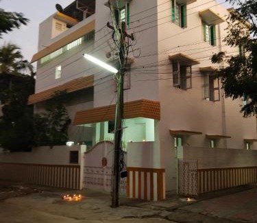 Chennai Bed & Breakfast | Mayurapriya Inn