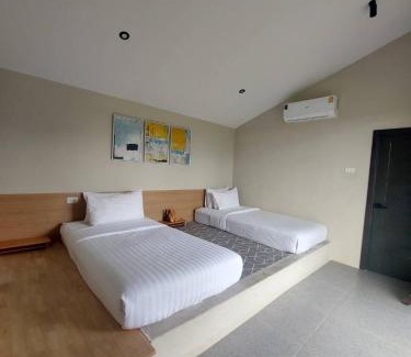 Ongkharak Hotel | Mazecape