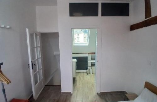 Herouville-Saint-Clair Apartment | Mbine Senghore