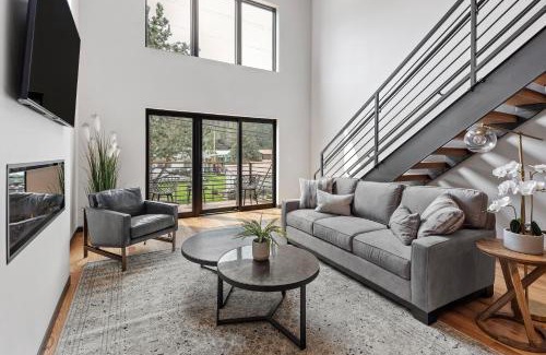 Hill City Apartment | McGregor & Main - Luxury Lofts